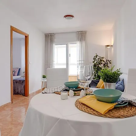 La Residencia De Lia - 200 M From The Apartment *