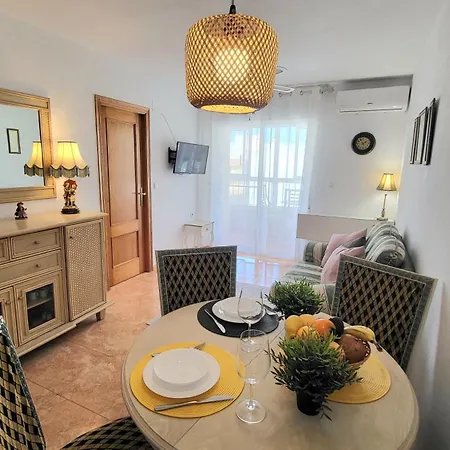 La Residencia De Lia - 200 M From The Torrevieja